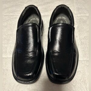 Mens Black LeatherDress shoes Covington size 8